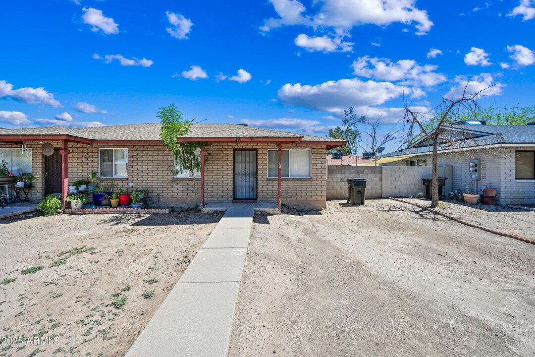 435 E Vine Ave in Mesa, AZ - Building Photo