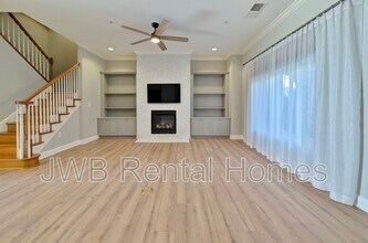 424 E Bay St in Jacksonville, FL - Building Photo - Building Photo