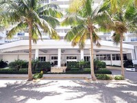 1565 Drexel Ave, Unit 1645 in Miami Beach, FL - Building Photo - Building Photo