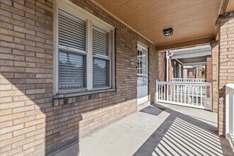 2816 Clermont Ave in Pittsburgh, PA - Building Photo - Building Photo