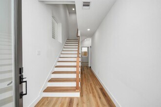 1214 English St in Houston, TX - Building Photo - Building Photo