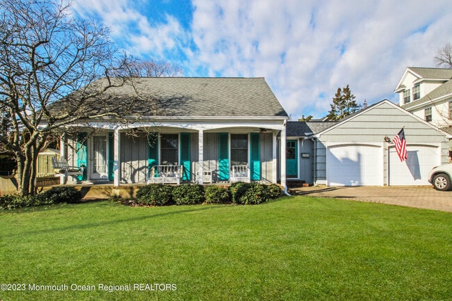 property at 303 Bell Pl