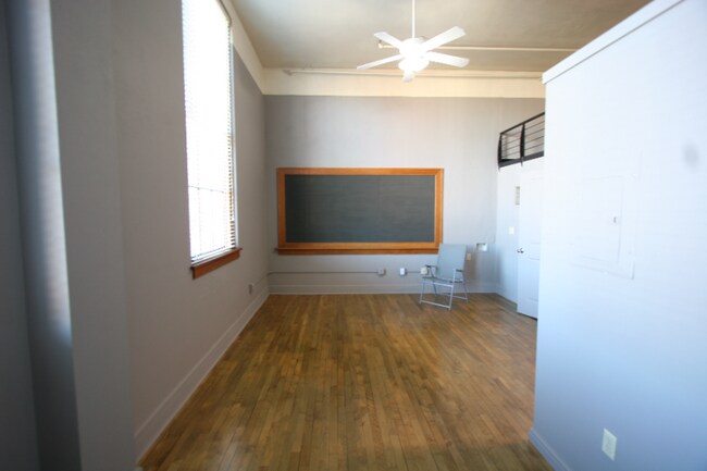 100 Broadway Blvd NE in Albuquerque, NM - Building Photo - Building Photo