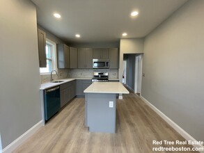 44 Ashley St in Boston, MA - Building Photo - Building Photo