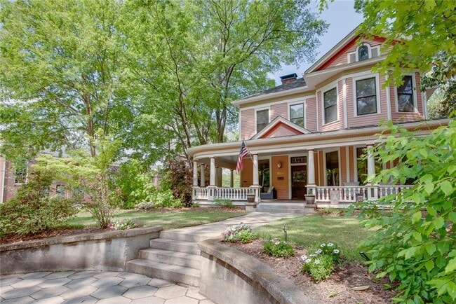 860 Euclid Ave NE in Atlanta, GA - Building Photo - Building Photo