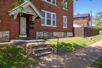 5023 Elenore Ave in St. Louis, MO - Building Photo - Building Photo