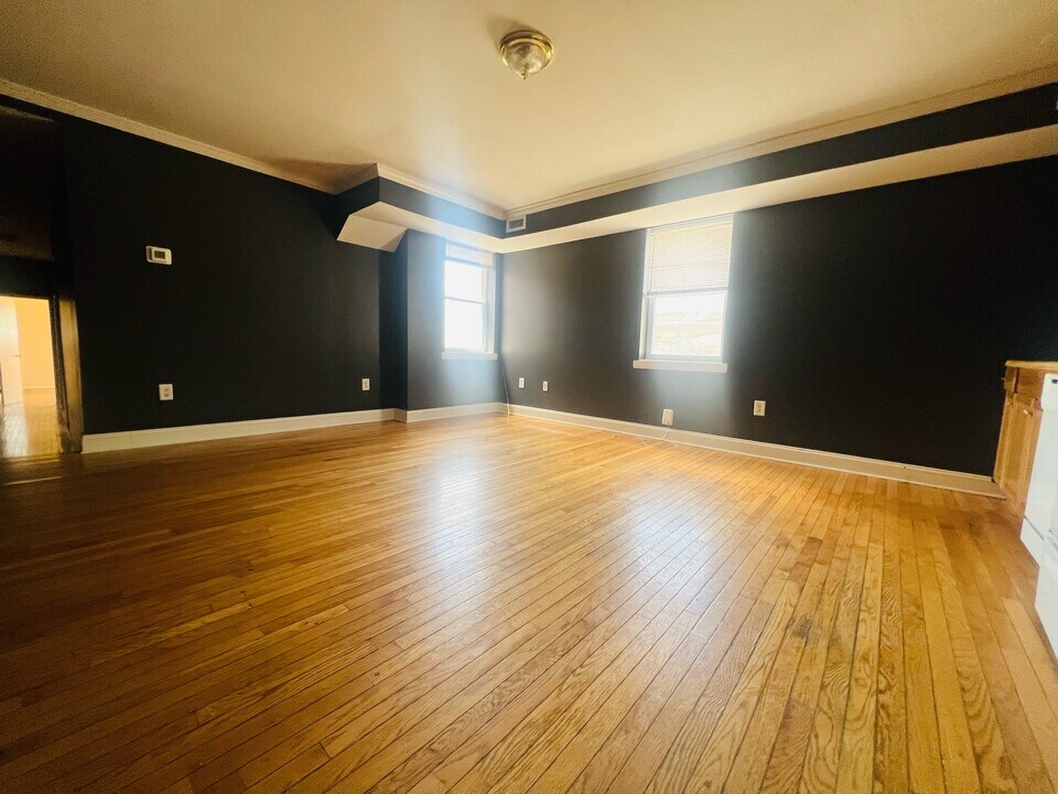 620 S 2nd St in Philadelphia, PA - Building Photo