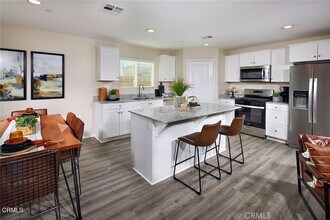 4362 W Ave J4 in Lancaster, CA - Building Photo - Building Photo