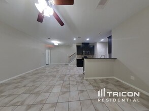 8038 Villa Lago Ln in Houston, TX - Building Photo - Building Photo