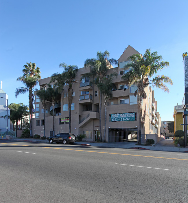 Le Grande Apartments in Los Angeles, CA - Building Photo - Building Photo