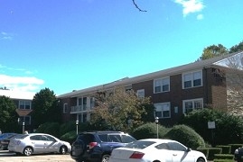 3226 Pawtucket Ave in Riverside, RI - Foto de edificio - Building Photo