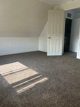 46 Lee Ave, Unit 3 in Bridgeport, CT - Foto de edificio - Building Photo