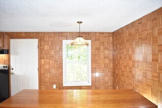 28 Johnson St in Milford, NH - Building Photo - Building Photo