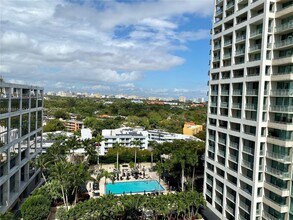 3400 SW 27th Ave, Unit 1206 in Miami, FL - Building Photo - Building Photo