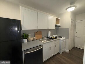 102 O St SW in Washington, DC - Building Photo - Building Photo