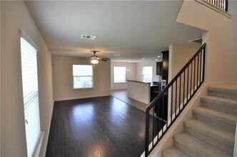 11000 Pilgrimage Dr in Austin, TX - Building Photo - Building Photo