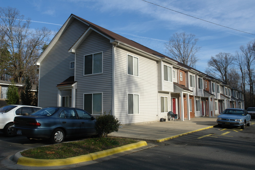 3301 Krupa Ct in Charlotte, NC - Building Photo