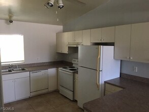 4023 Skyline Blvd in Cape Coral, FL - Building Photo - Building Photo