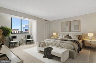 3800 Fairfax Dr, Unit 509 in Arlington, VA - Building Photo - Building Photo