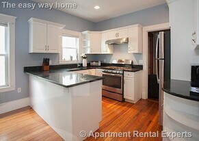 50 Holyoke Rd, Unit #1 in Somerville, MA - Building Photo