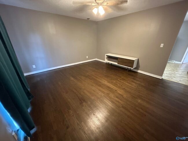 613 Dawson Terrace NW in Huntsville, AL - Building Photo - Building Photo