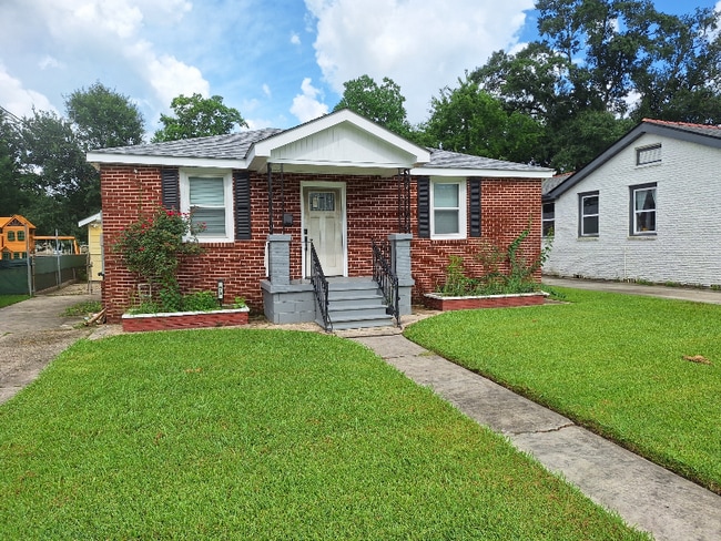 property at 613 Tucker Ave