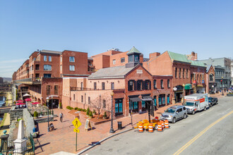 Georgetown Park Condominiums in Washington, DC - Building Photo - Building Photo