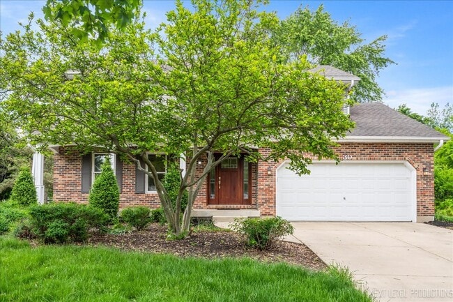property at 30 Crofton Ct