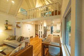 2 Molino Ave in Mill Valley, CA - Building Photo - Building Photo