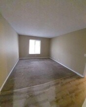 202 Foxtail Dr in Greenacres, FL - Building Photo - Building Photo