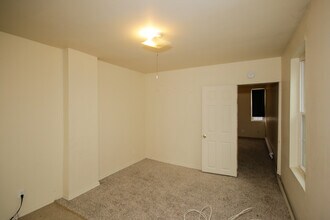 2254 Annapolis Rd-Unit -1 in Baltimore, MD - Building Photo - Building Photo