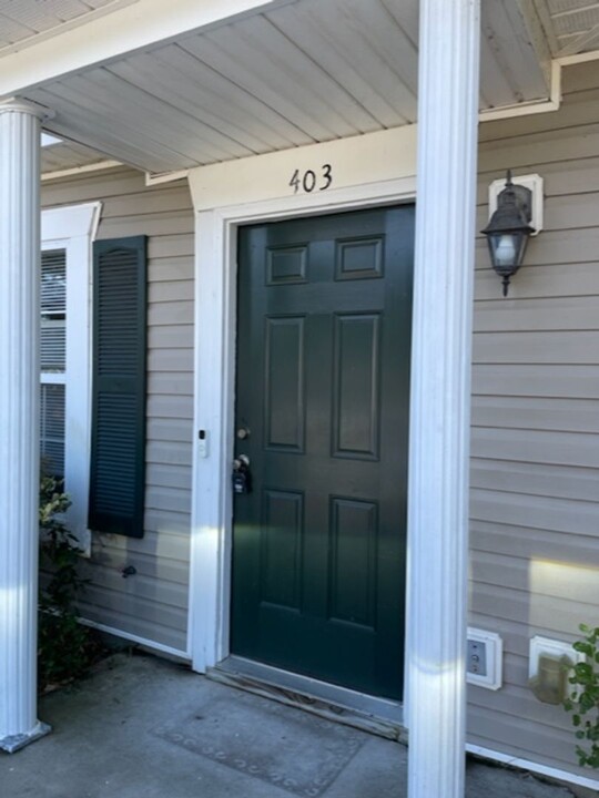 403 Long Needle Cir in Evans, GA - Foto de edificio