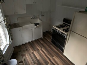 114 Asbury St in Rochester, NY - Building Photo - Building Photo