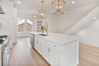 129 French St in Charlotte, NC - Building Photo - Building Photo