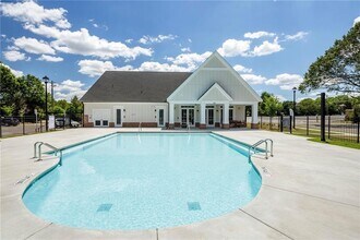 3209 US-78 in Loganville, GA - Building Photo - Building Photo