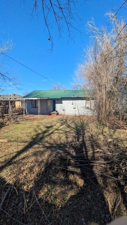 1606 SE 61st St in Oklahoma City, OK - Building Photo