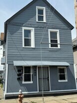 3860 E 72nd St, Unit 2 in Cleveland, OH - Building Photo