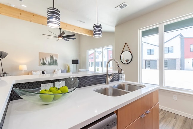 406 38th St in Canyon, TX - Building Photo - Building Photo