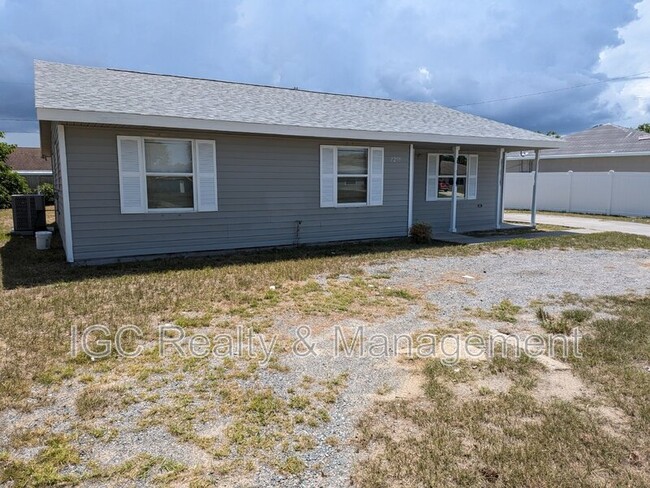 2250 Barna Ave in Titusville, FL - Building Photo - Building Photo