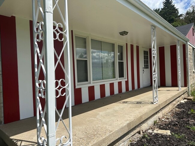 property at 2202 N Fritz Dr