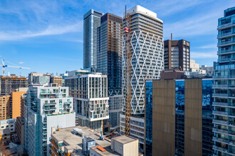 Artist's Alley - Building 3 in Toronto, ON - Building Photo - Building Photo