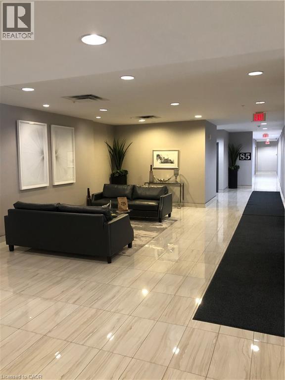 85 Robinson St in Hamilton, ON - Building Photo - Building Photo