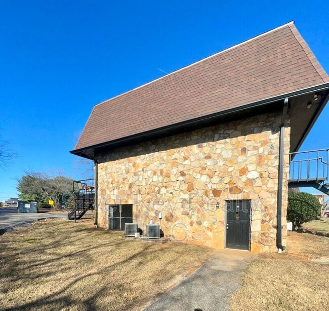 116 Old Athens Pike in Sweetwater, TN - Building Photo - Building Photo