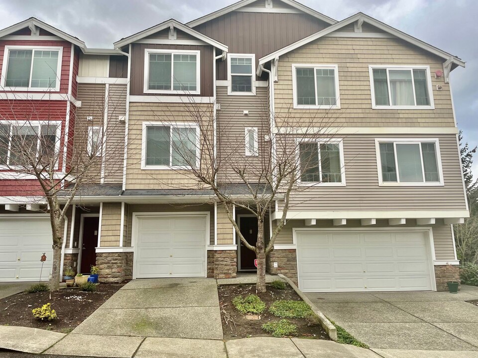 15720 Manor Way in Lynnwood, WA - Building Photo