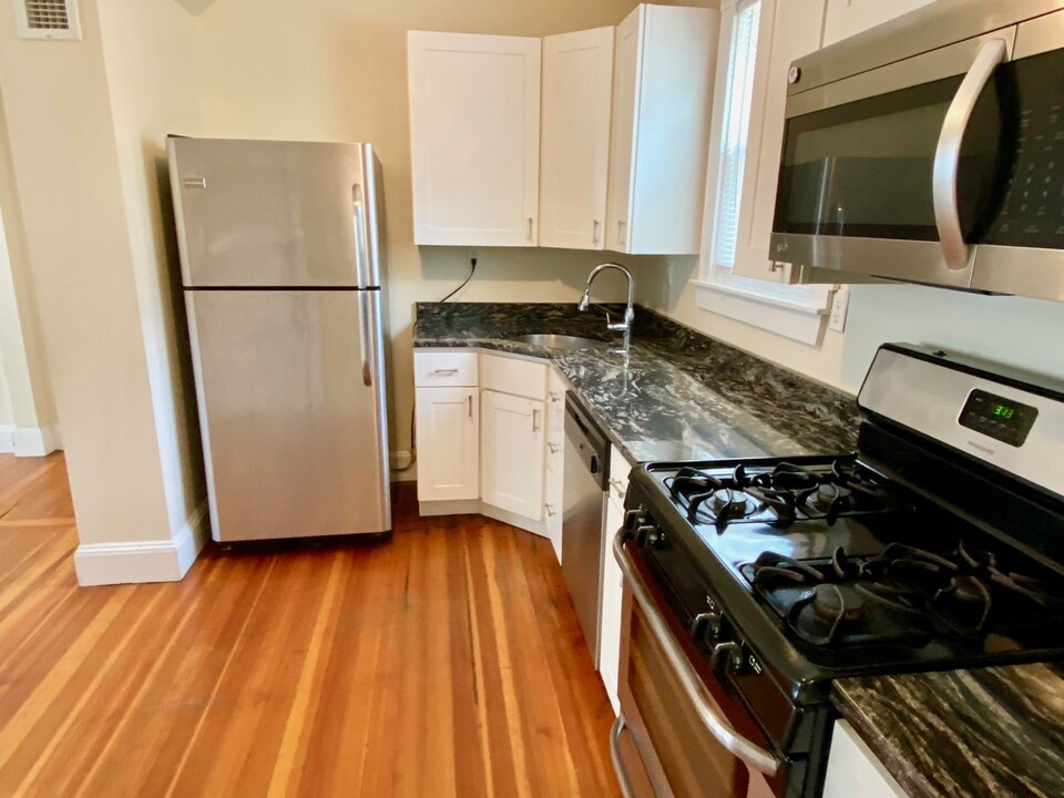 65 Walk Hill St, Unit 2 in Boston, MA - Building Photo