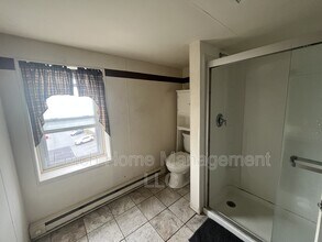 117 E Main St in New Holland, PA - Building Photo - Building Photo