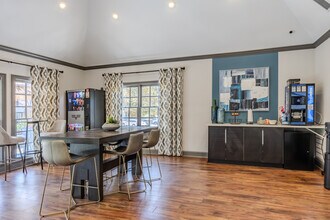 Clairmont Reserve Apartment Homes in Decatur, GA - Foto de edificio - Interior Photo