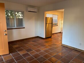 3926 7th Ave in Sacramento, CA - Building Photo - Building Photo