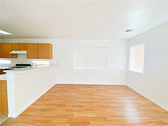 4525 Coronado Hills Way in Las Vegas, NV - Building Photo - Building Photo