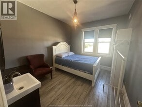 1478 Wyandotte St E in Windsor, ON - Building Photo - Building Photo